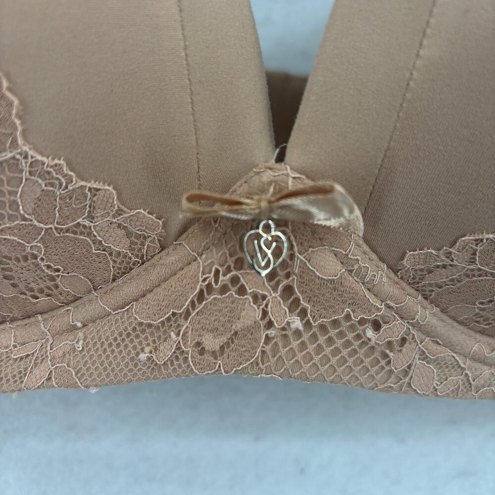 Body By Victoria's Secret No Wire Bra Size 32DDD Beige Comfort Floral Lace - Picture 3 of 7